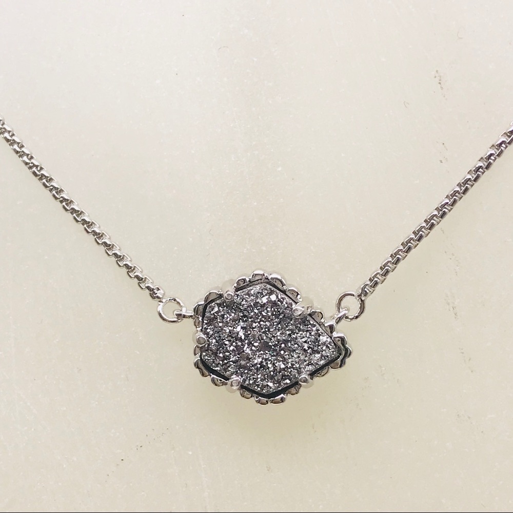 Kendra Scott Tess Platinum Drusy silver necklace
